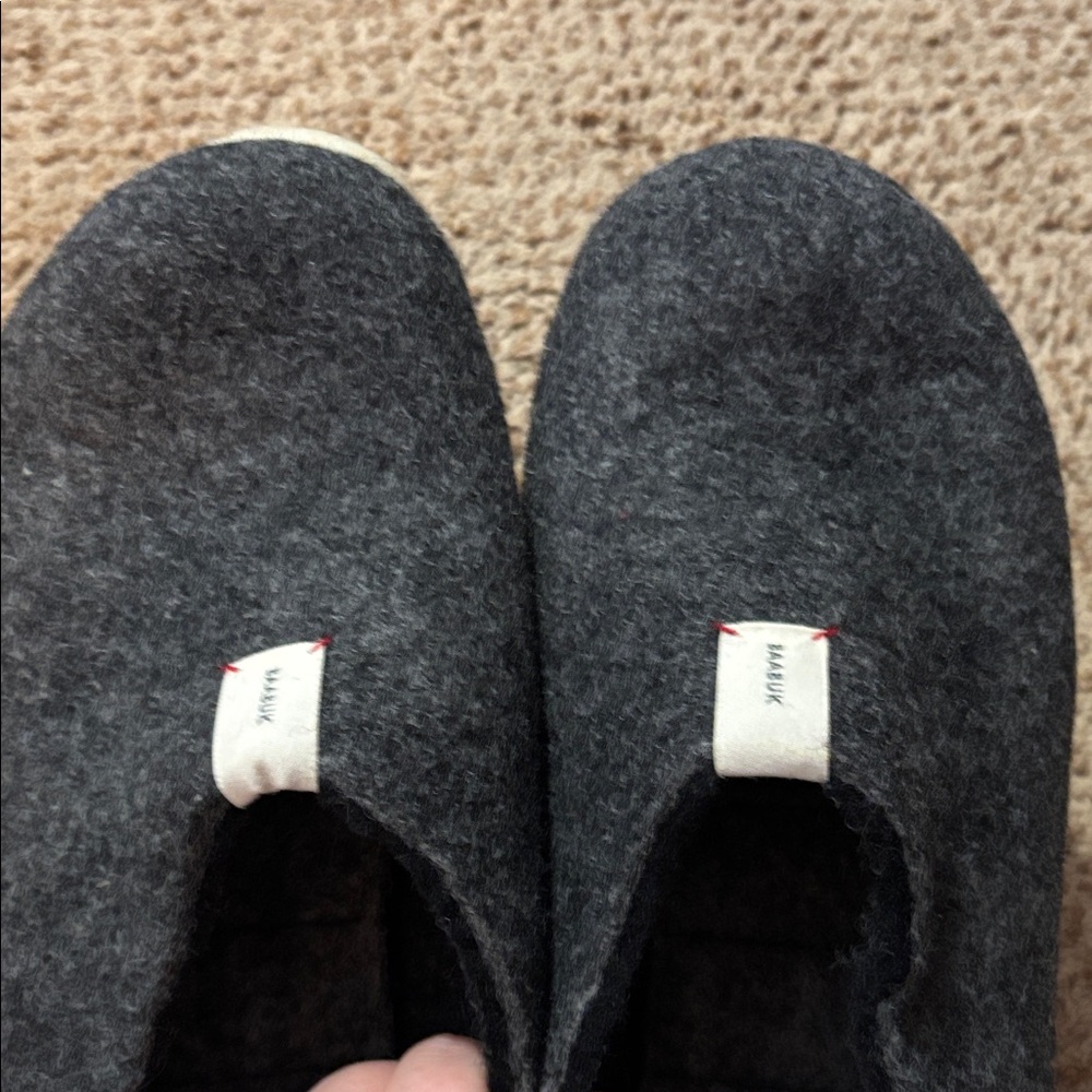💕NWOT! Baabuk Charcoal Men’s Slippers - Picture 2 of 7